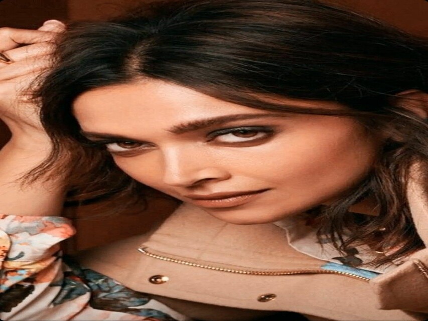 Fashion And Beauty : The Most Gorgeous Deepika Padukone Killer Makeup Look 